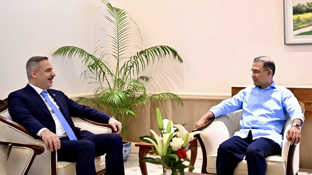 প্রধানমন্ত্রীর সঙ্গে তুরস্কের পররাষ্ট্রমন্ত্রীর সৌজন্য সাক্ষাৎ